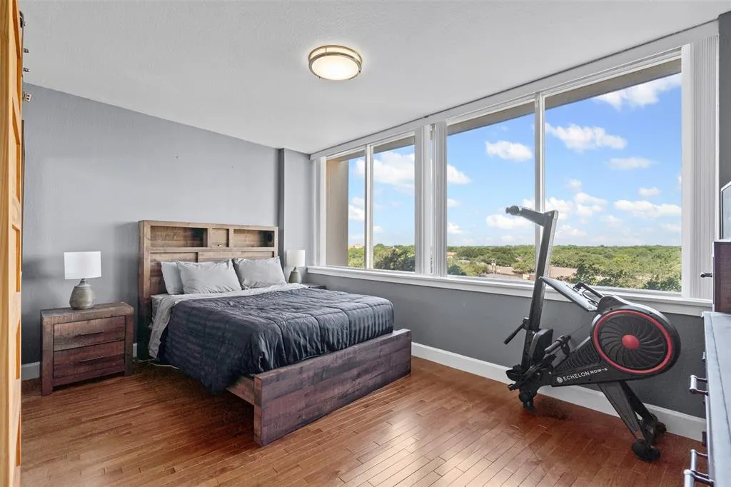 6211 W Northwest Highway, #500