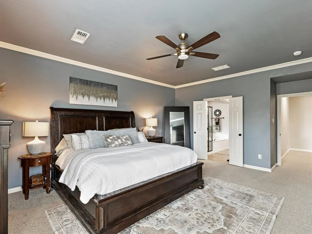 1120 Golden Sunset Court