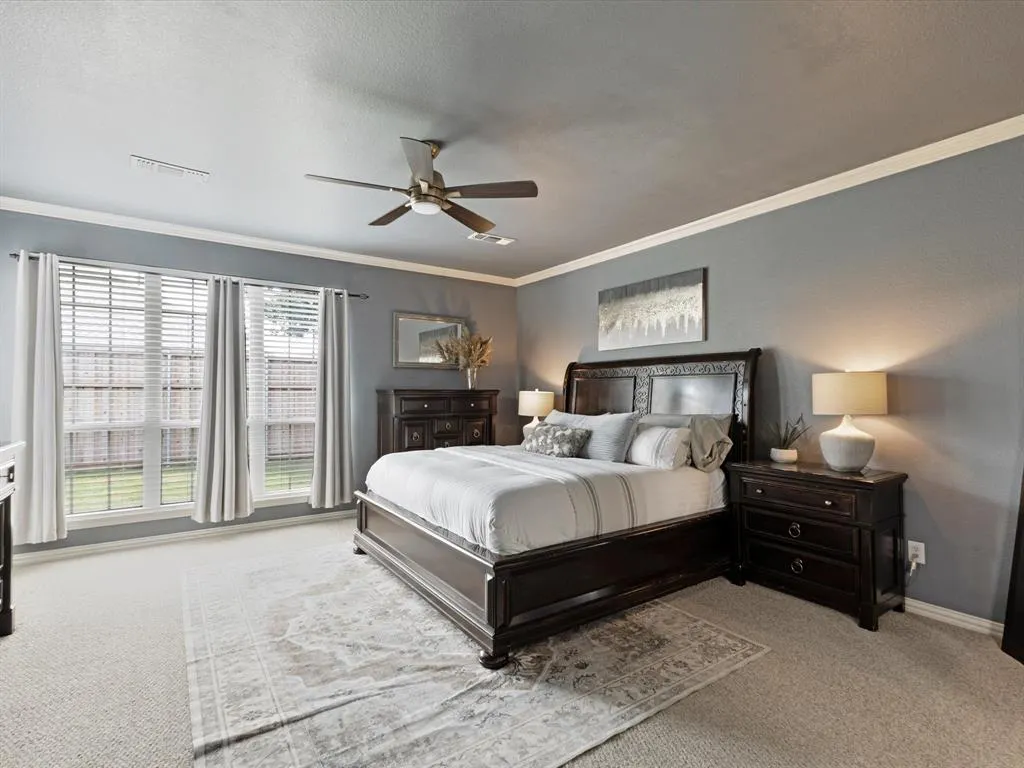 1120 Golden Sunset Court