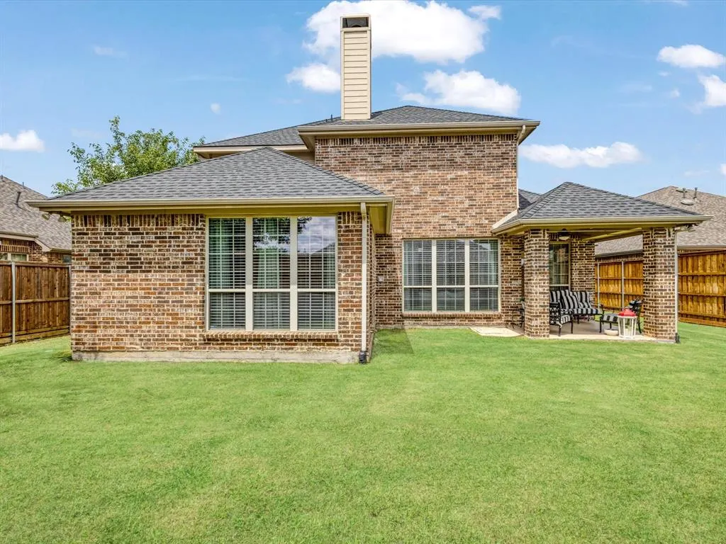 1120 Golden Sunset Court