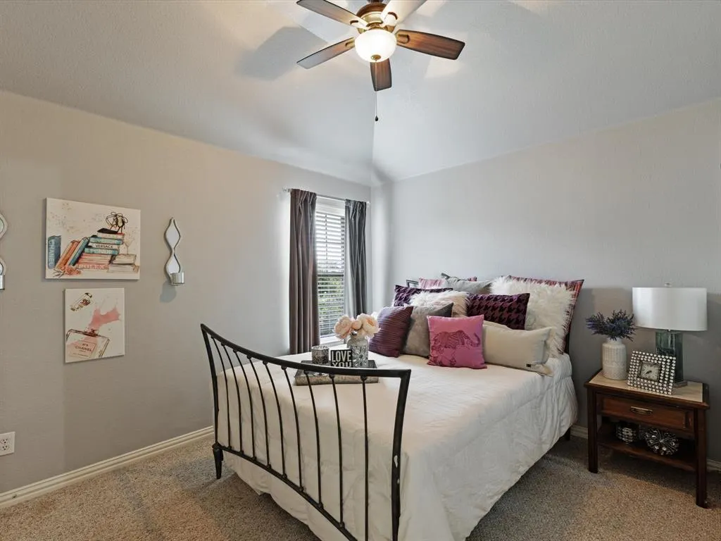 1120 Golden Sunset Court