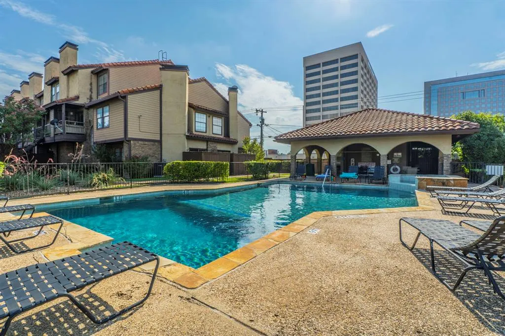 5757 E University Boulevard, #27S