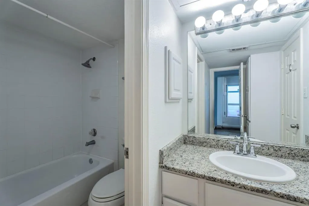 5757 E University Boulevard, #27S