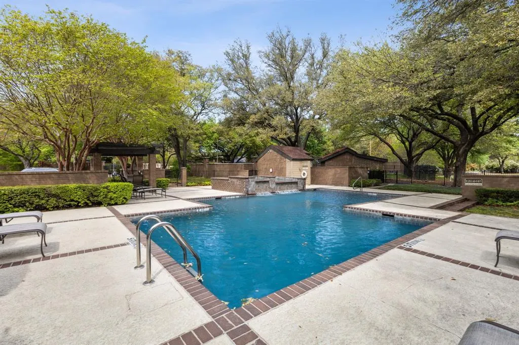 5016 Westgrove Drive, #5016