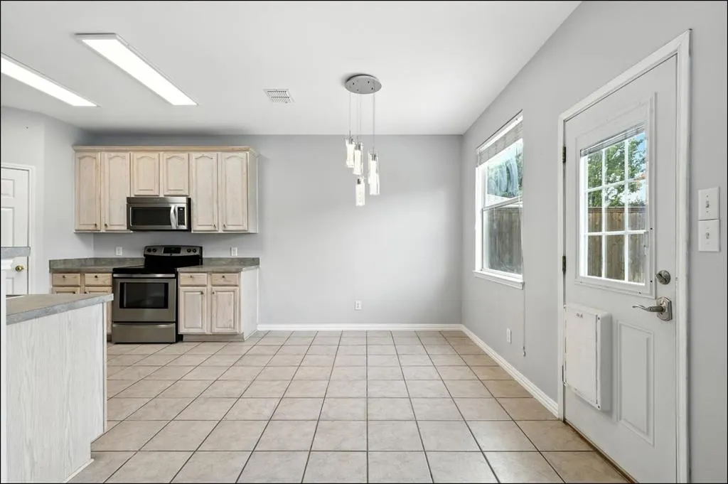 2344 Magnolia Drive