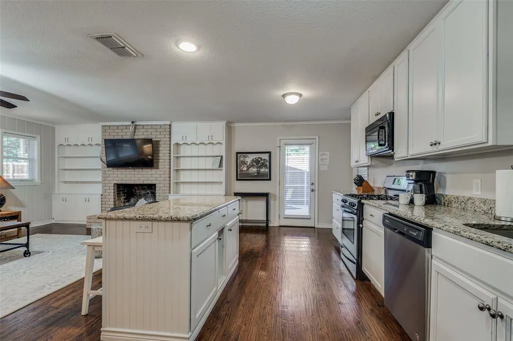 835 Ridgedale Drive