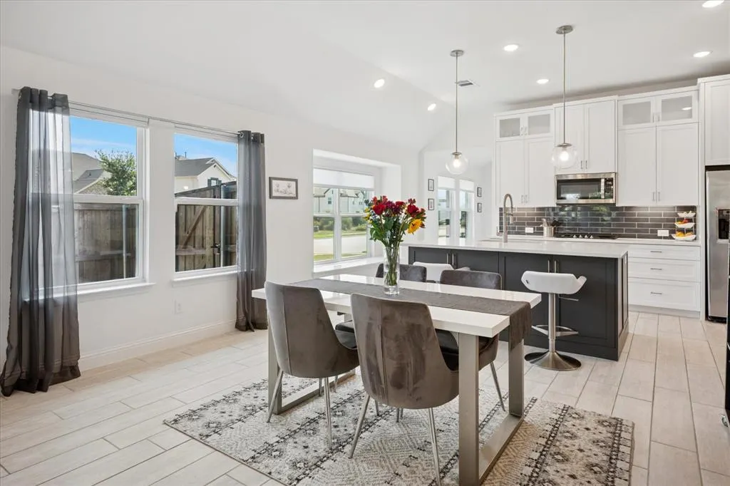 8225 San Bernard Trail