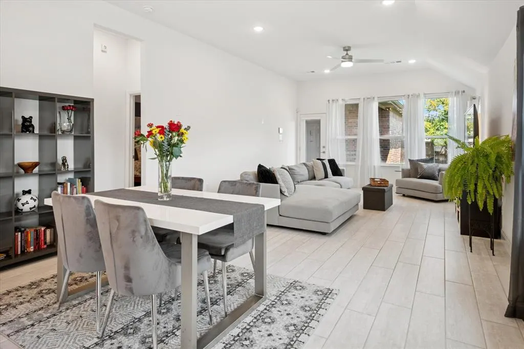 8225 San Bernard Trail