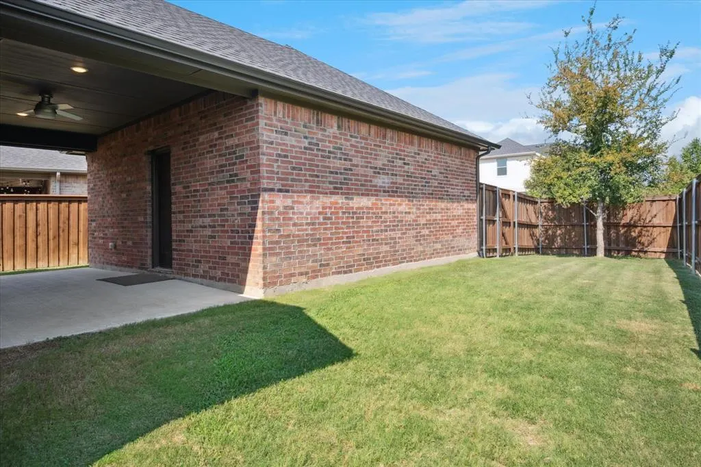 8225 San Bernard Trail