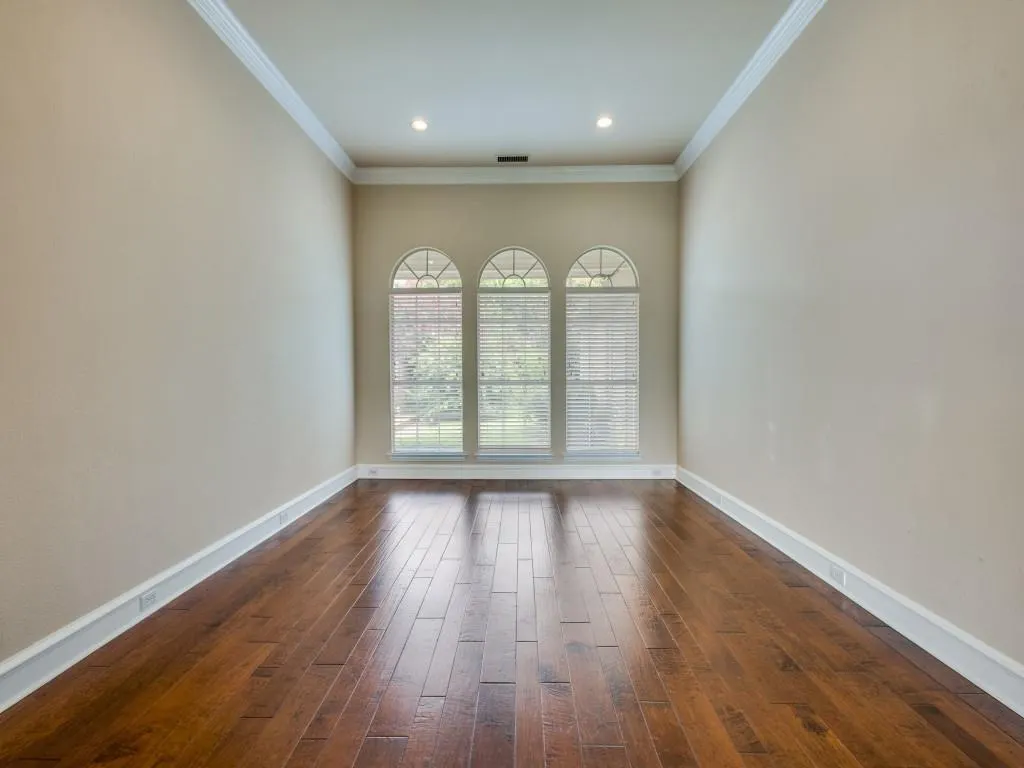 602 Huntington Court