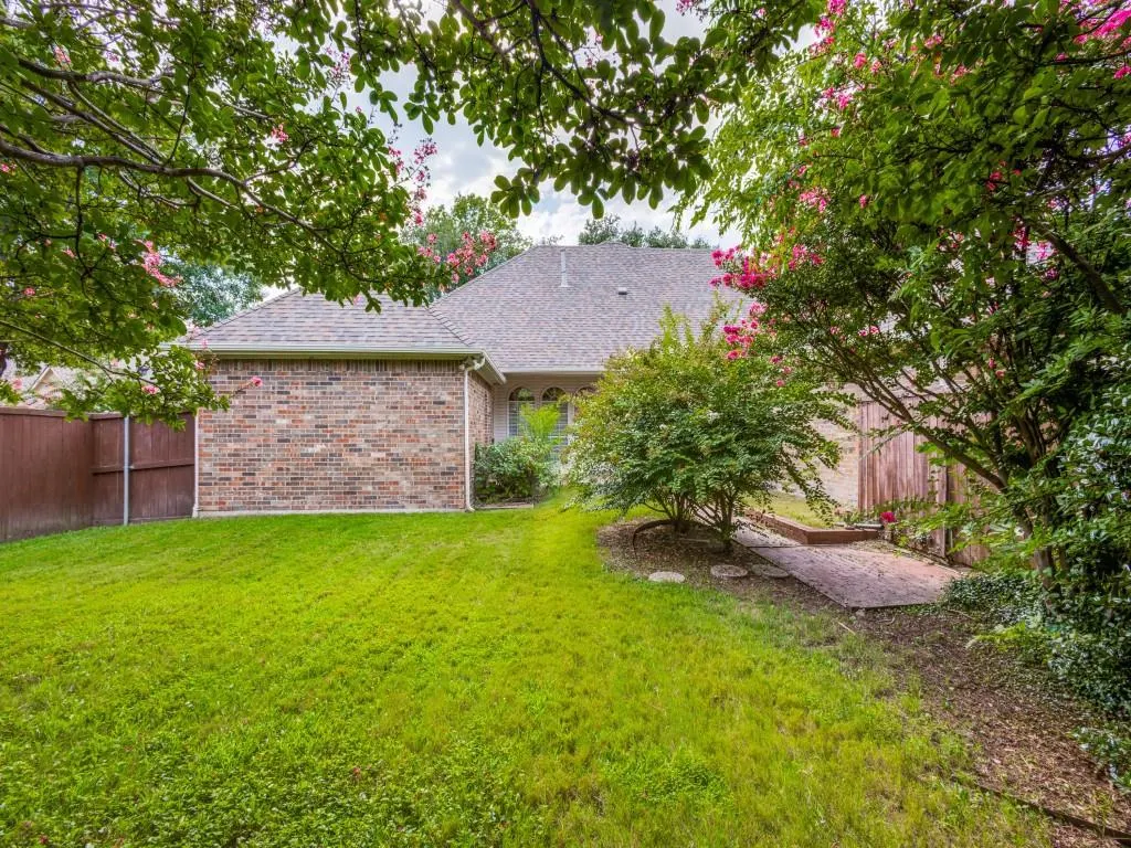 602 Huntington Court