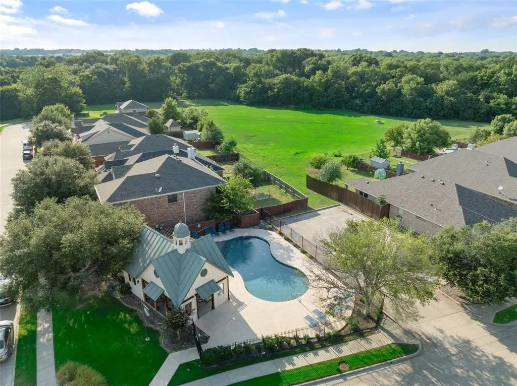 2617 Silver leaf Lane