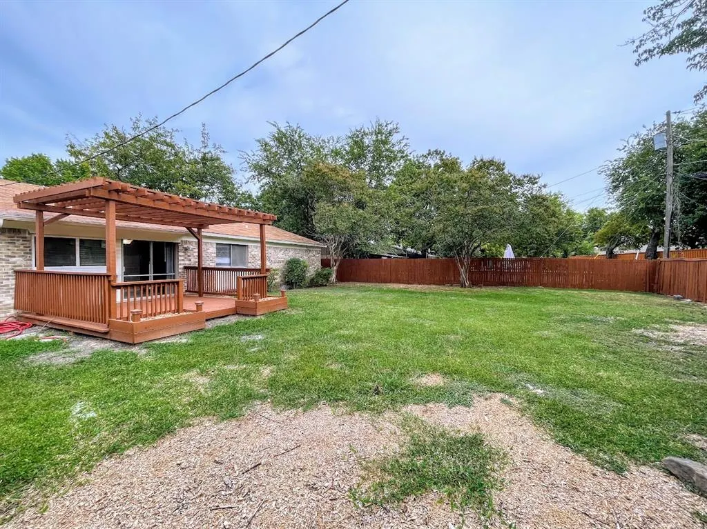 1236 Briarcove Drive