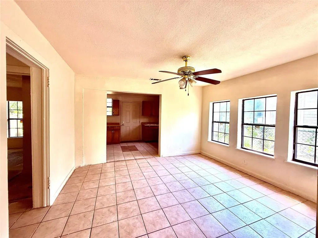 4623 Spring Garden Road