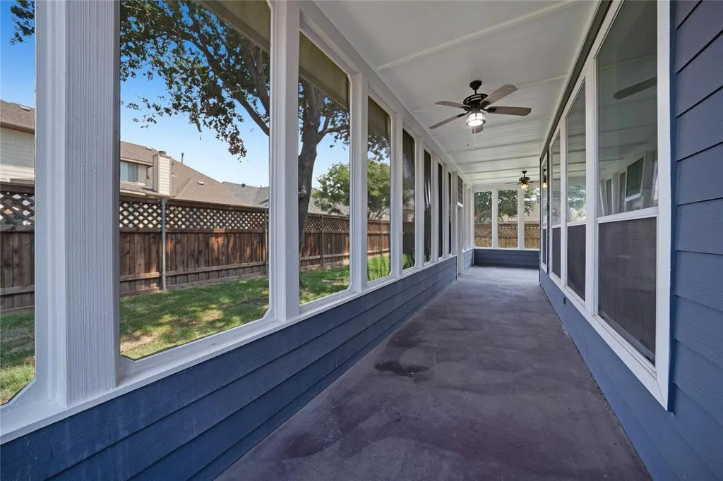 3418 Oakleigh Lane