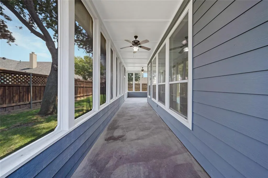 3418 Oakleigh Lane