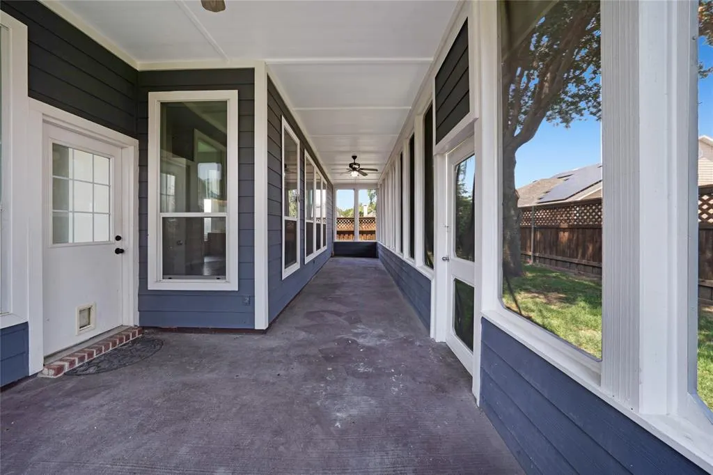 3418 Oakleigh Lane