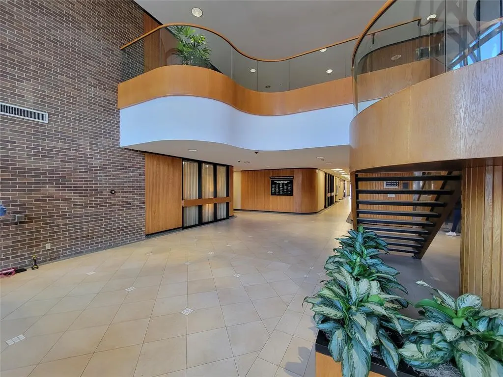 4100 W 15th Street, #112