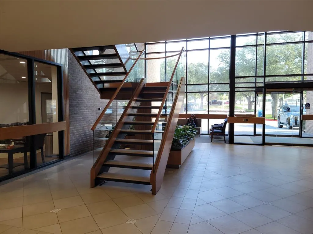 4100 W 15th Street, #112
