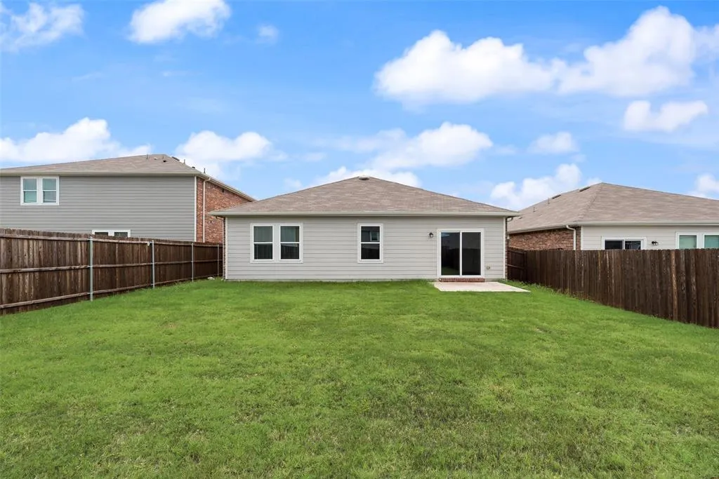 708 Peach Tree Lane