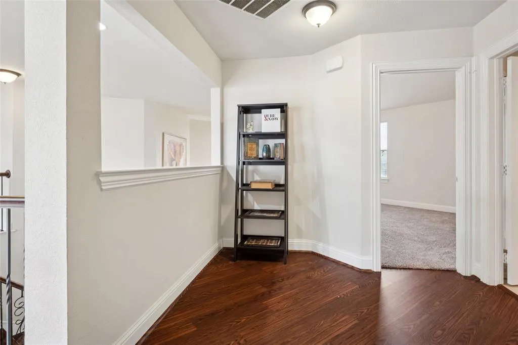 901 Oglethorpe Lane