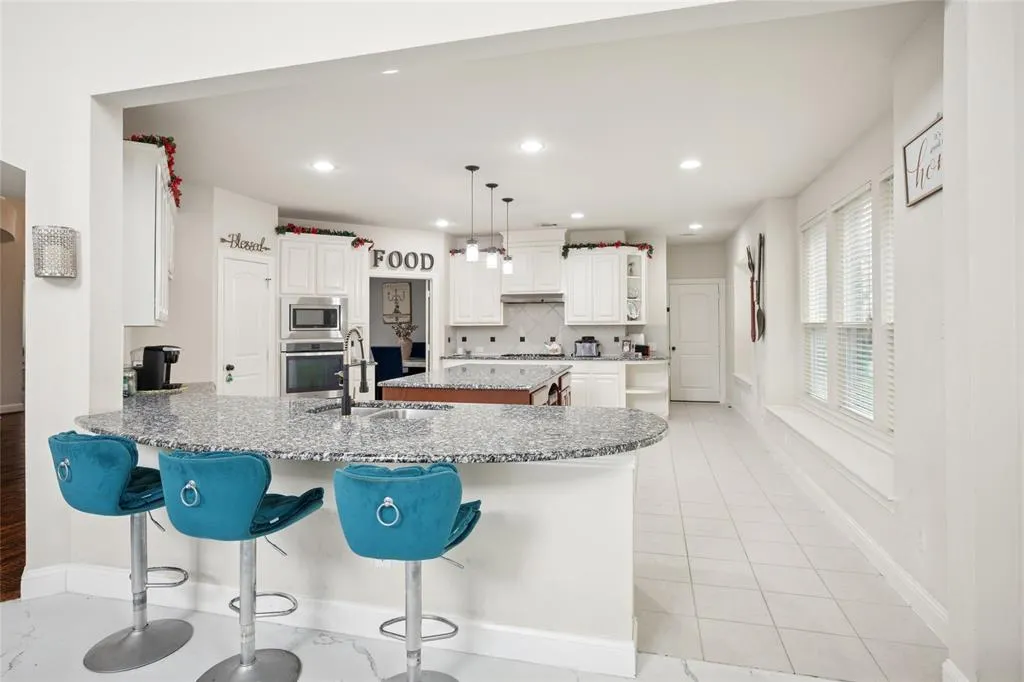 901 Oglethorpe Lane