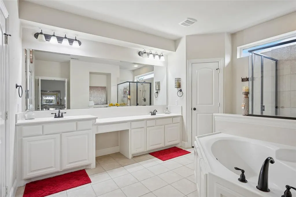 901 Oglethorpe Lane