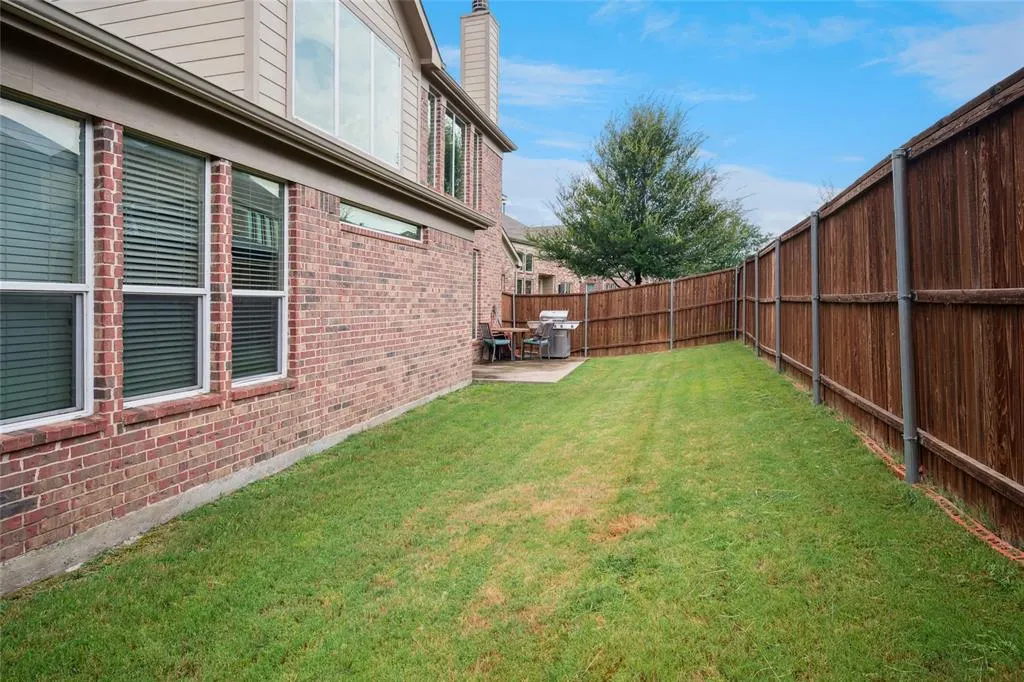 901 Oglethorpe Lane