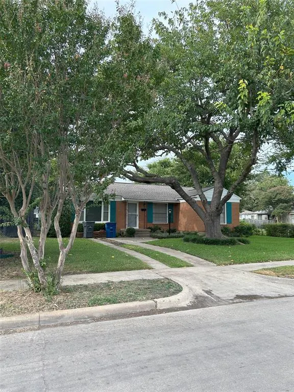 1809 Thale Drive