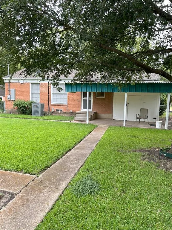 1809 Thale Drive