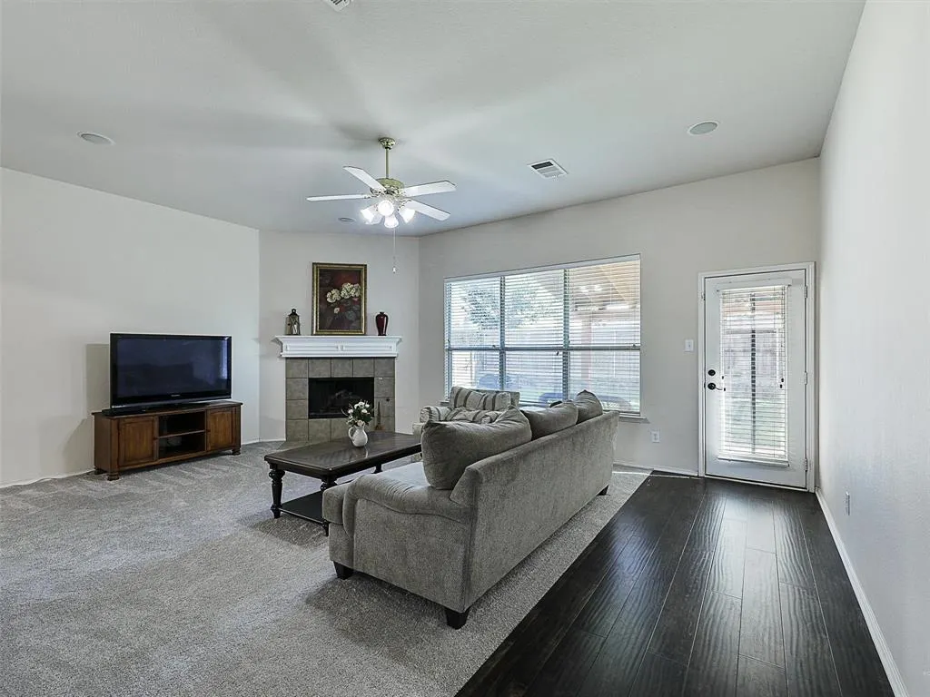 8301 Sonnet Drive