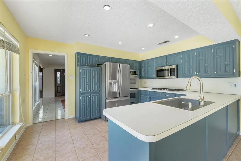3317 Buckle Lane
