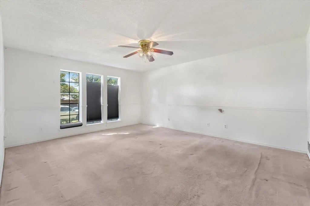 3317 Buckle Lane