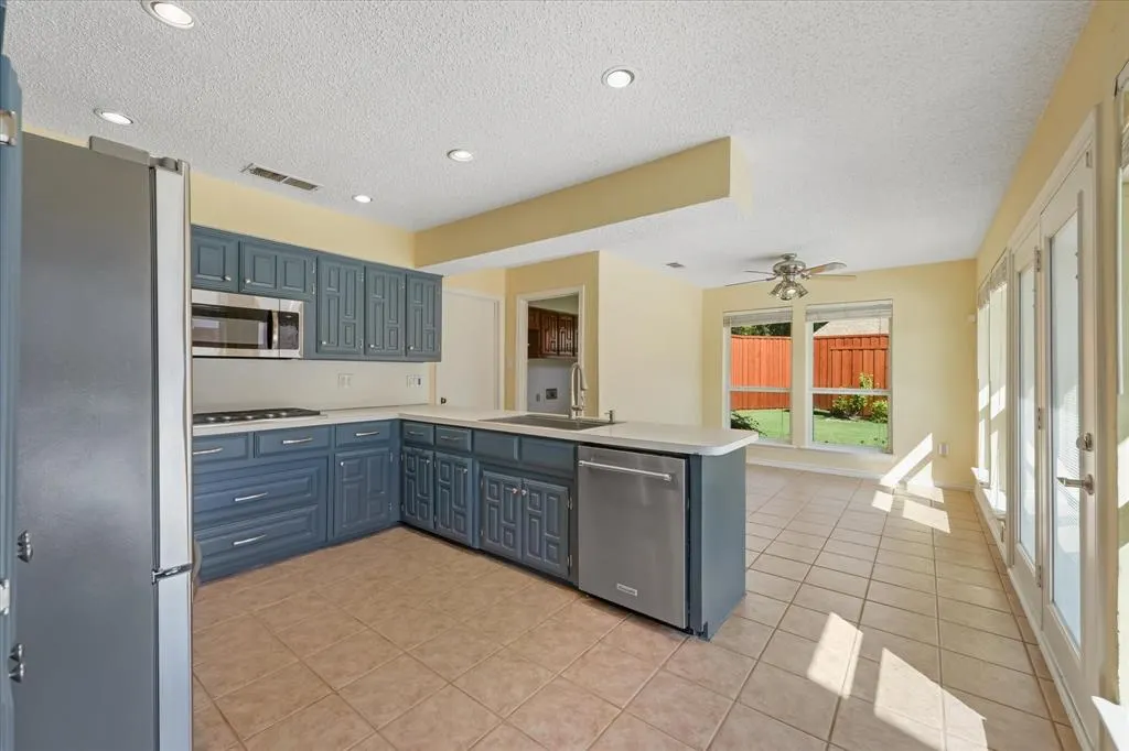 3317 Buckle Lane
