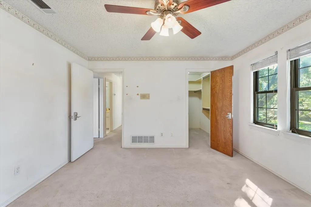 3317 Buckle Lane