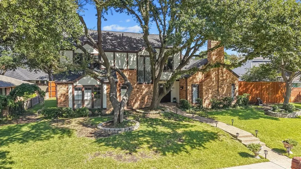 3317 Buckle Lane