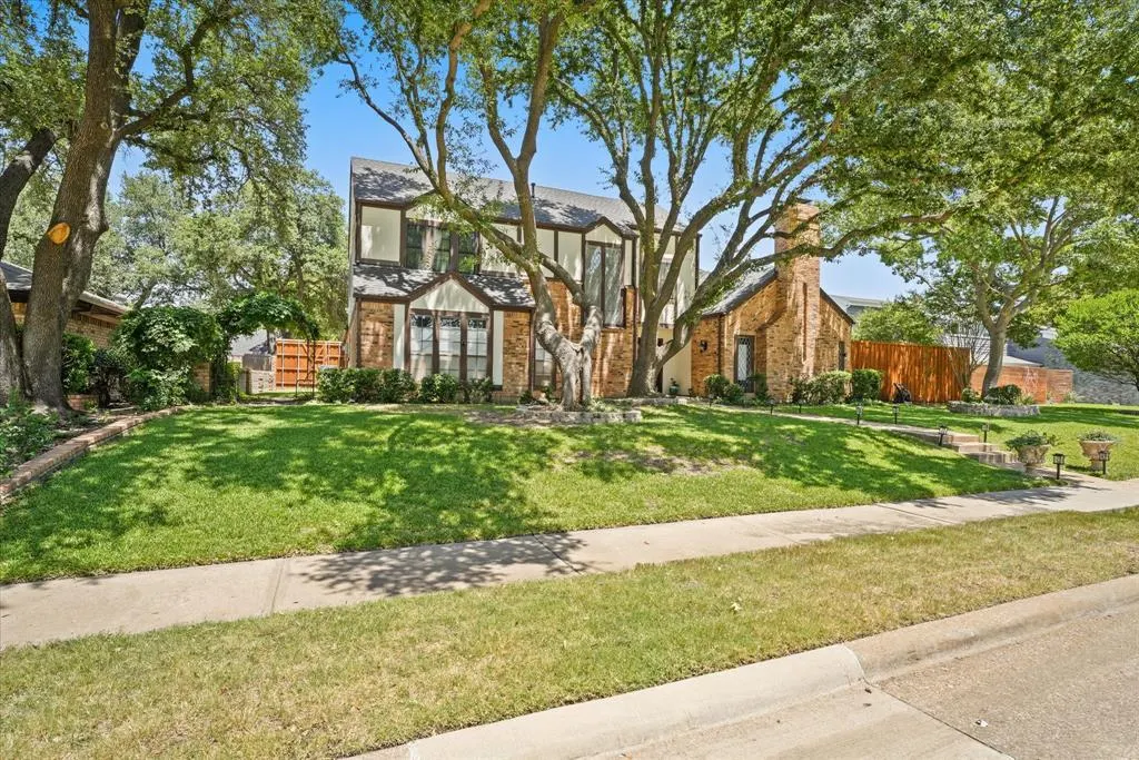 3317 Buckle Lane