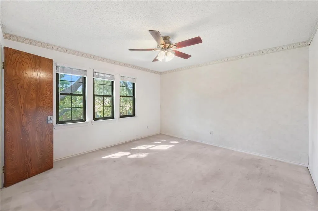 3317 Buckle Lane