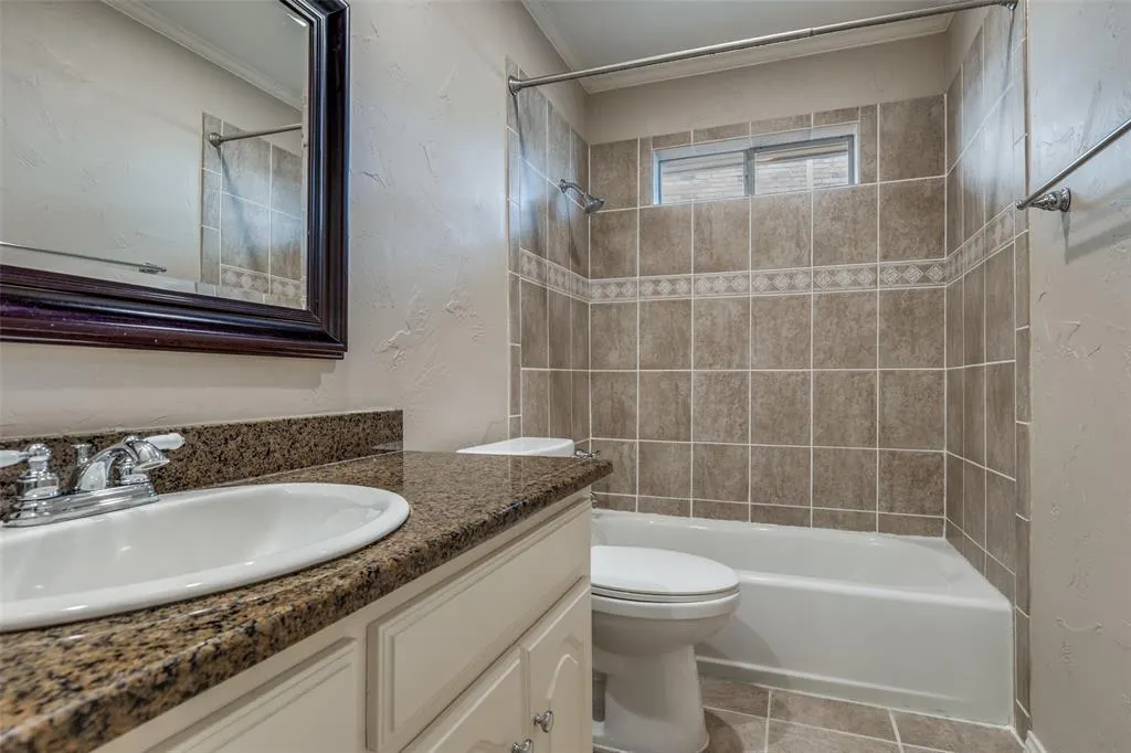 3328 Chaney Lane