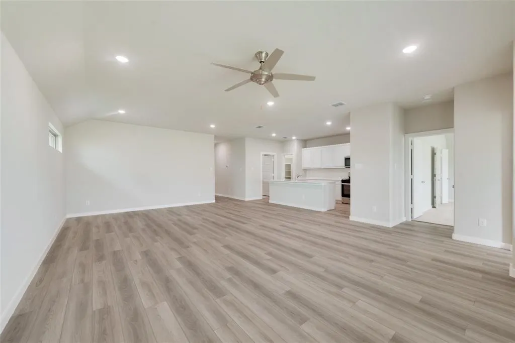 809 Tidal Drive