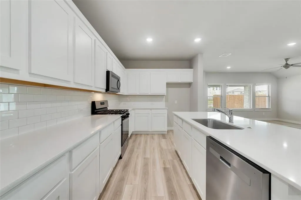 809 Tidal Drive