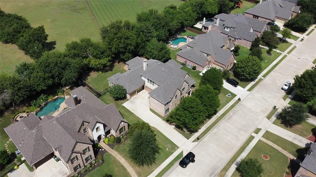 961 Deer Run Lane