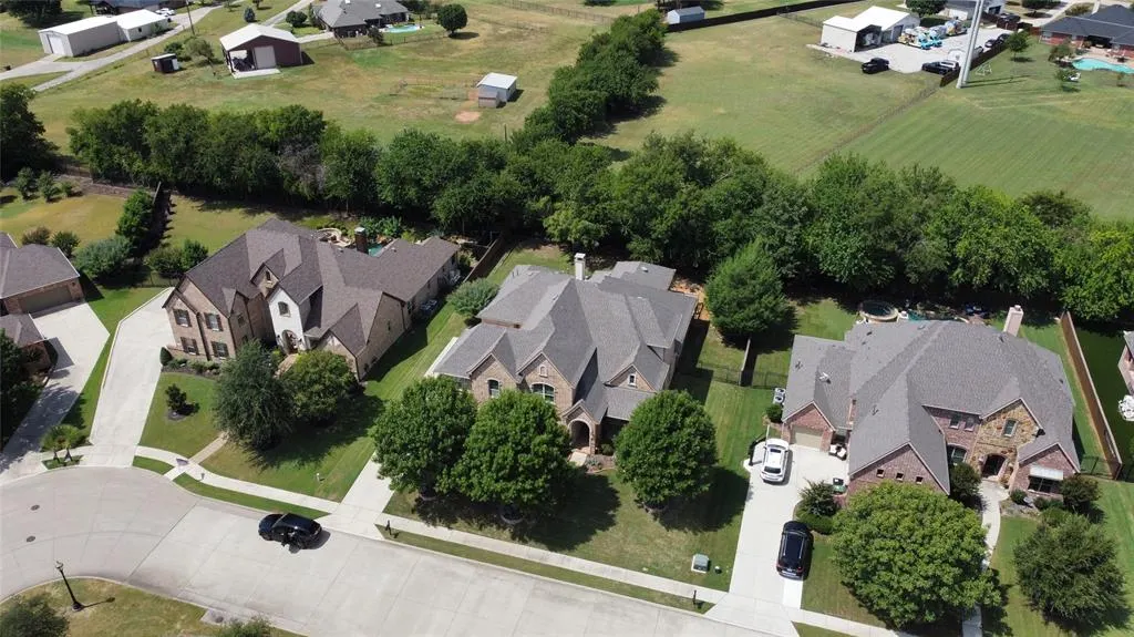961 Deer Run Lane