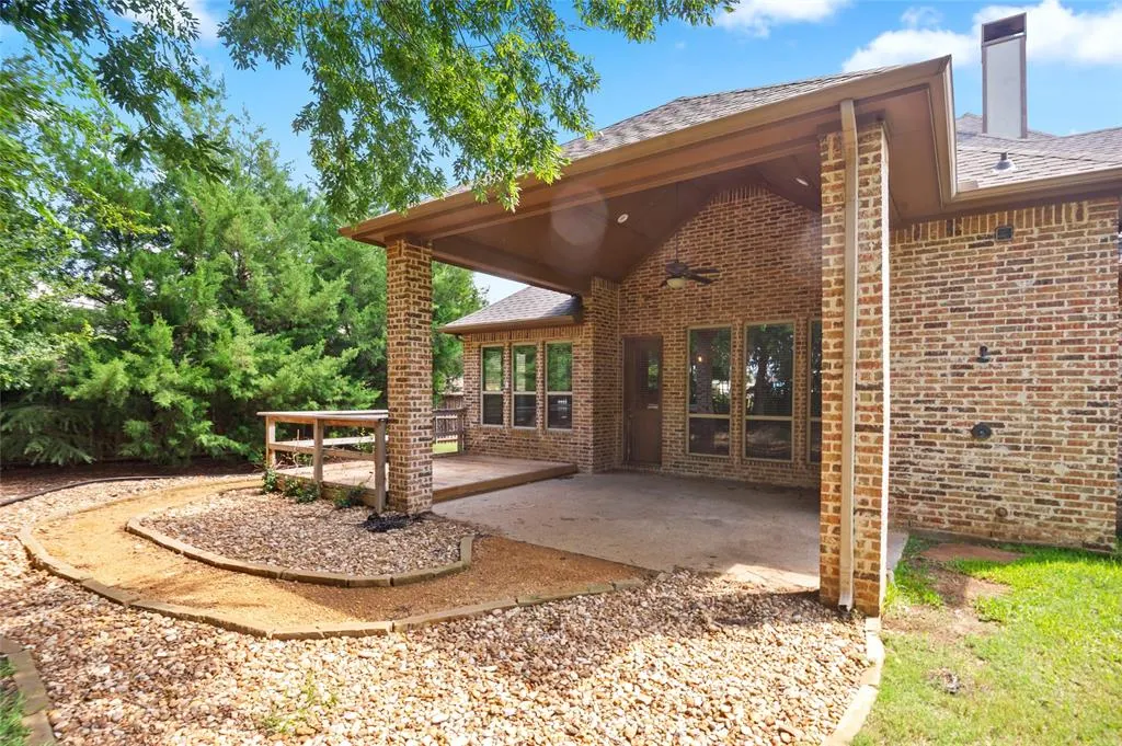 961 Deer Run Lane