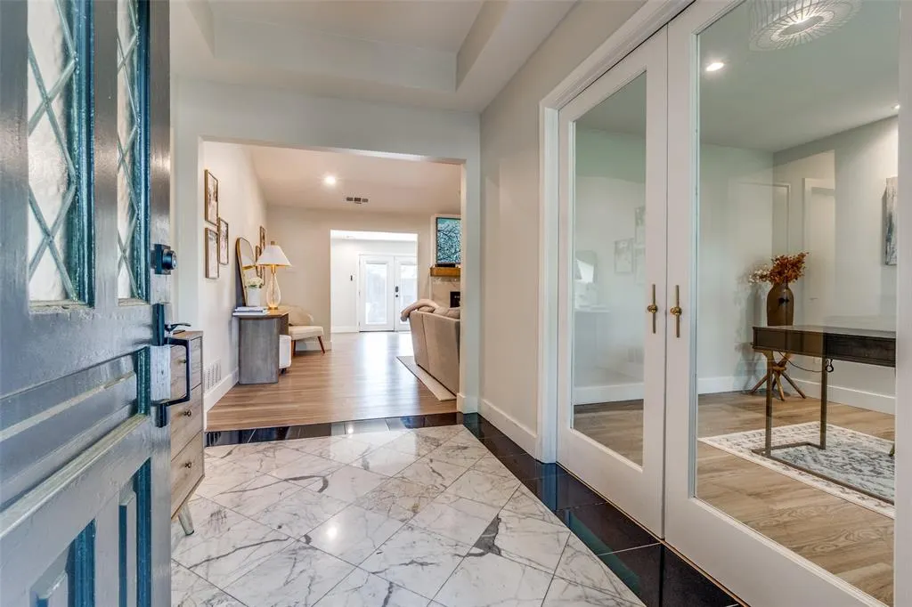 4238 Royal Ridge Drive