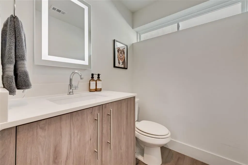 4730 Manett Street, #101