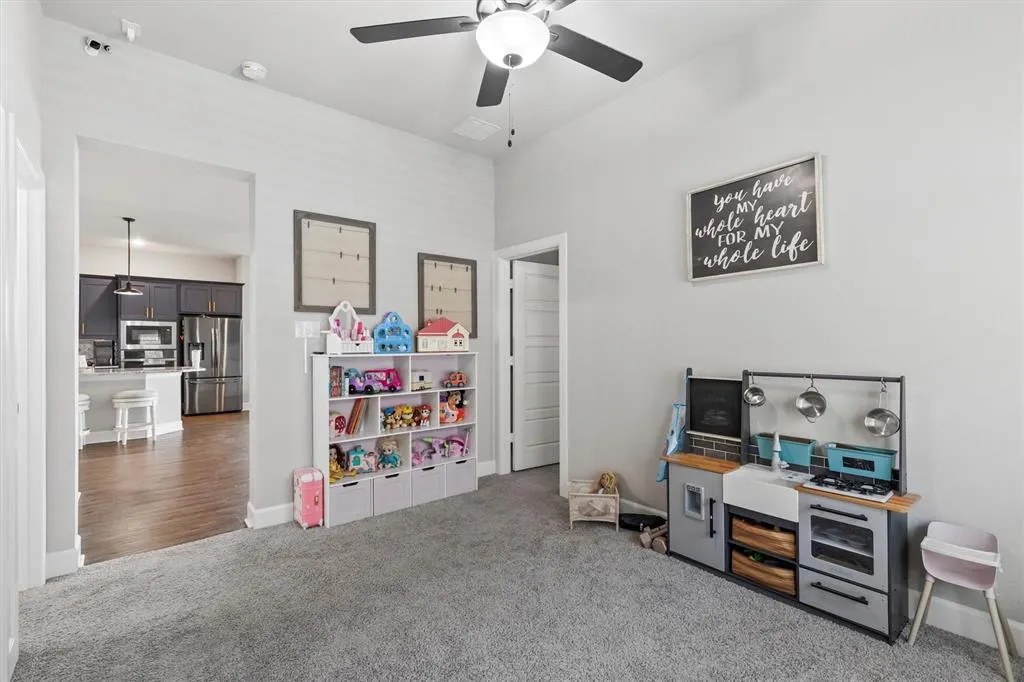 3817 Stonewood Drive