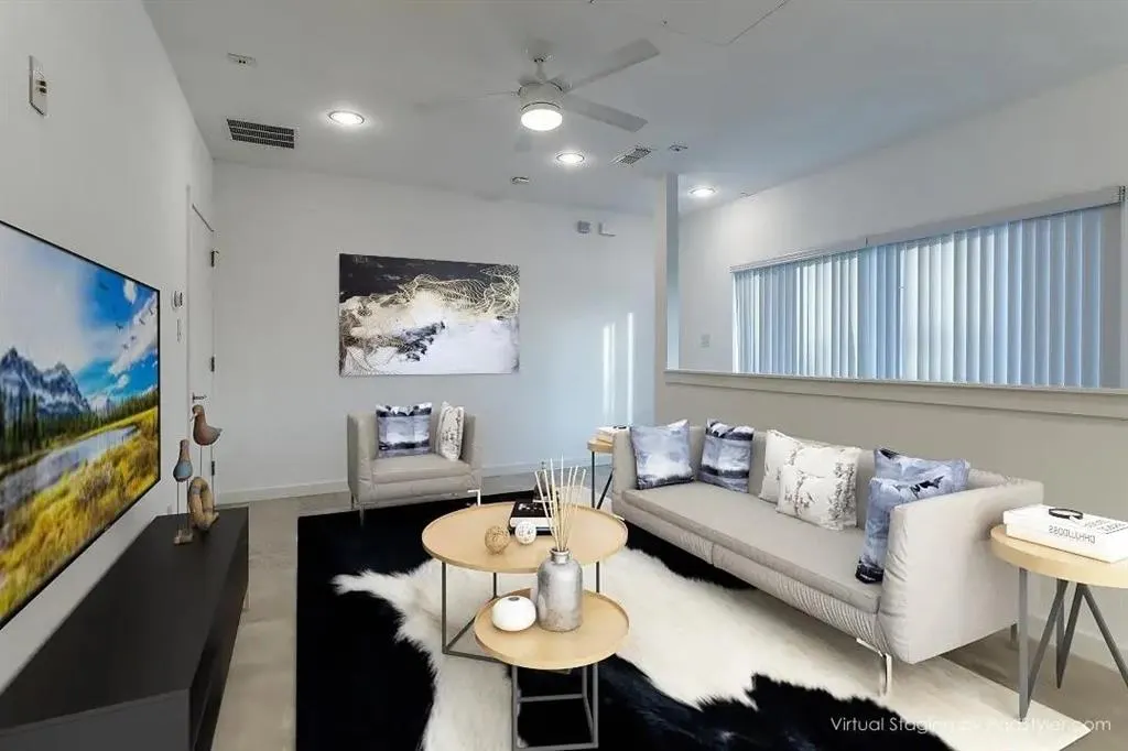 30 Vanguard Way