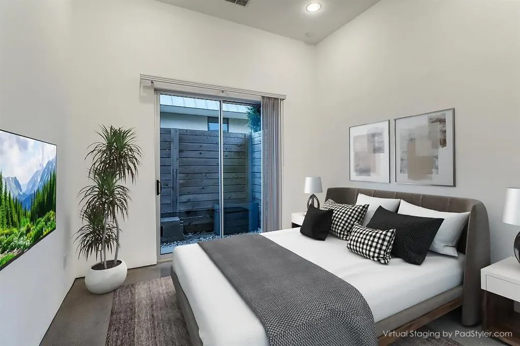 30 Vanguard Way