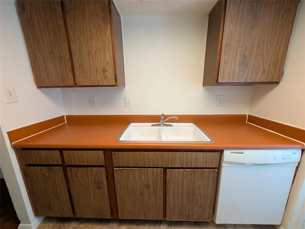 7431 Holly Hill Drive, #131